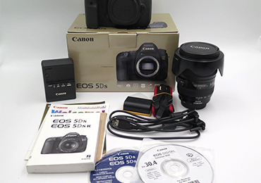 Canon EOS 5Ds CANON EF LENS 24-105mm 1:4 L