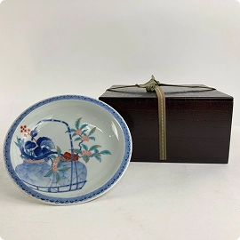 鍋島様式の陶磁器