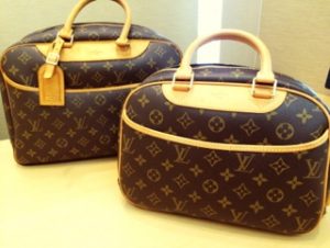 LOUIS VUITTON ハンドバッグ ドーヴィル ボーリングバニティ