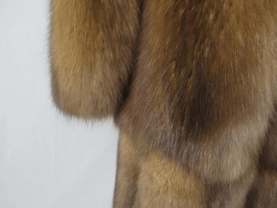 ロシアンセーブルの毛皮コート