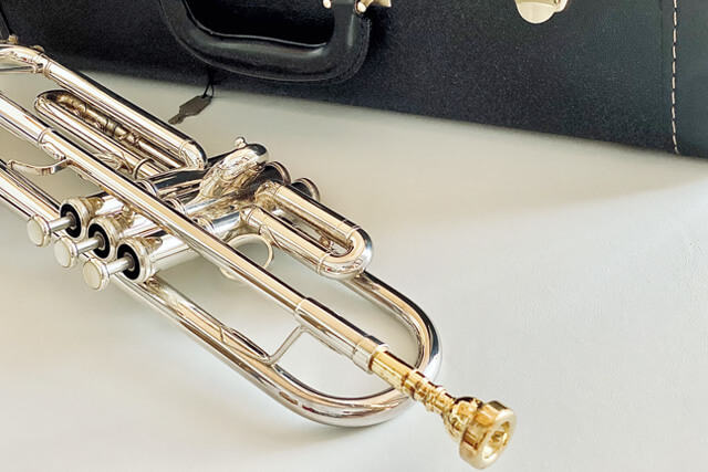 ラッパ「吹奏楽器」 楽器/器材 管楽器 楽器/器材 管楽器 オンライン ...