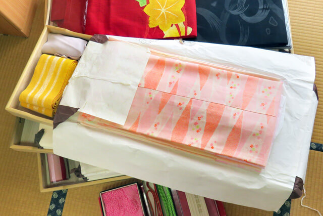 着物作家・古賀フミとは?着物を高く買い取ってもらう方法とは?