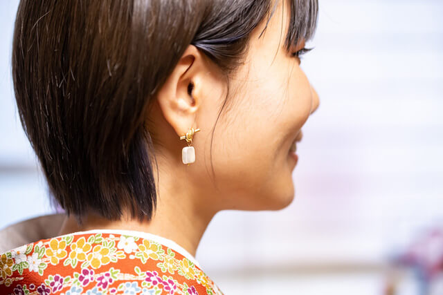 着物作家・栗山吉三郎とは?買取価格はどのくらい?