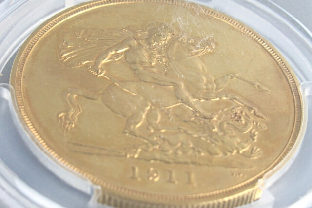 ジョージ5世5ポンドソブリン金貨（イギリス1911年銘）の特徴と買取価格アップのコツやポイントを解説