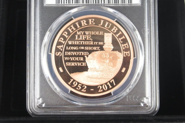 直販ショップ イギリスエリザベス二世・治世記念５ポンド白銅貨