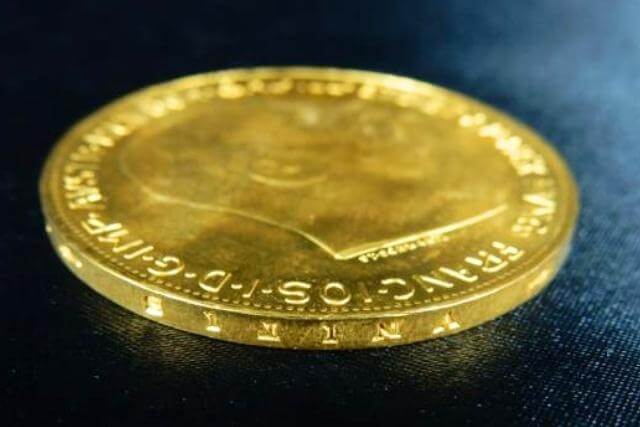 フランツヨーゼフ1世100コロナ金貨（1915年）リストライクの特徴や市場価値を解説