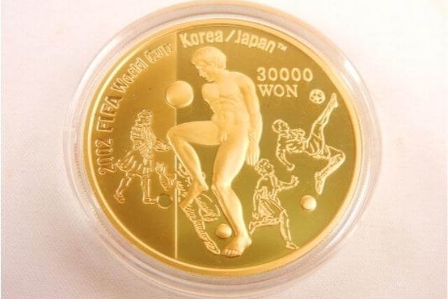 2002年】FIFA日韓ワールドカップ™公式記念コインセットの種類や特徴を