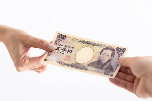 旧紙幣（旧札）の価値は？高価買取のポイントや外国のお札について解説