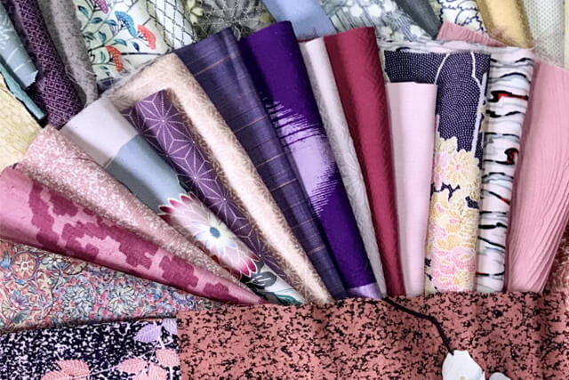 ろうけつ染めで有名な青木滋芳以外の着物作家