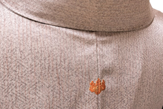 着物の紋は入れ方がさまざま