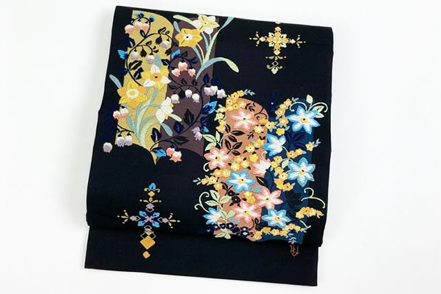 白綾苑大庭とは？