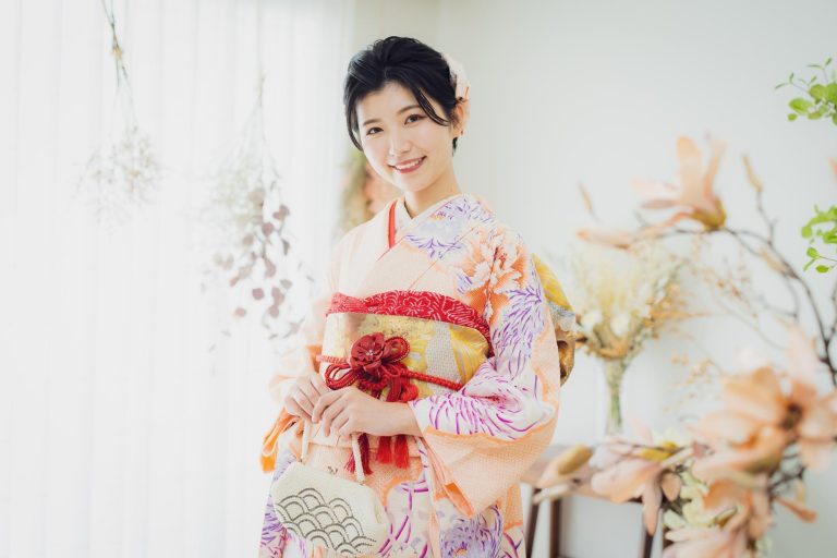 【2025年版】着物買取相場を一覧で解説！あなたの着物の価値が分かる査定の全知識