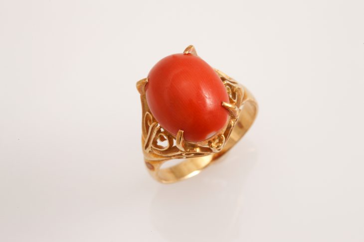 赤珊瑚の指輪