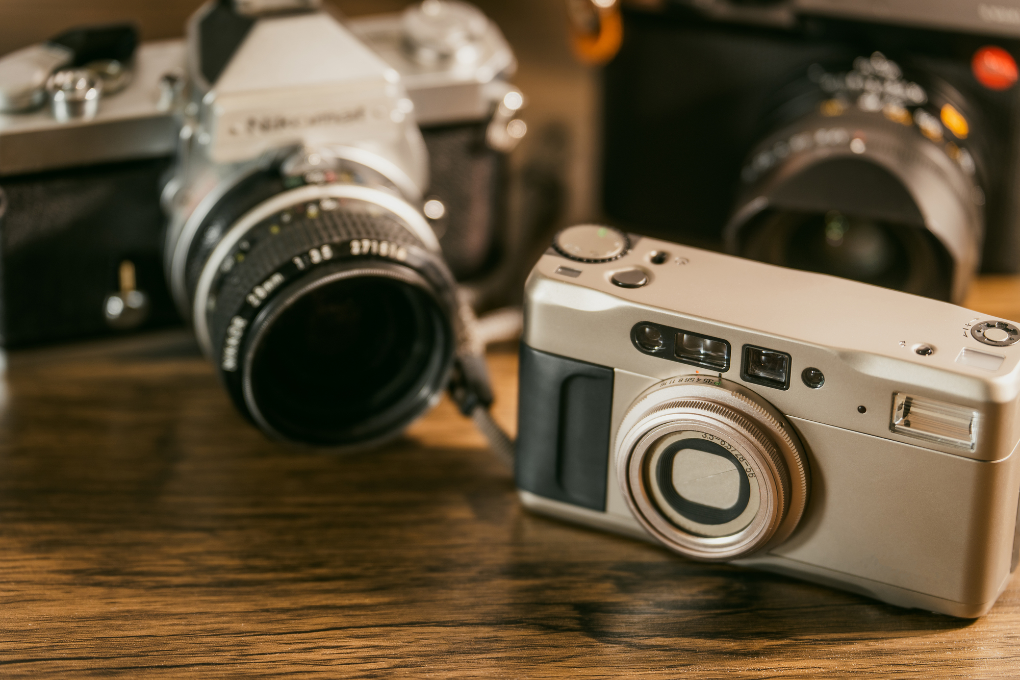 デジカメの寿命は何年？寿命を延ばす保管方法や処分時の注意点も解説