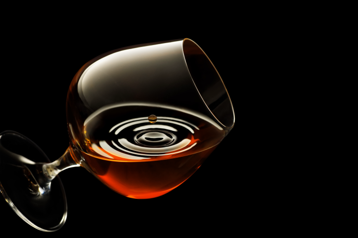 グラスに入ったコニャック