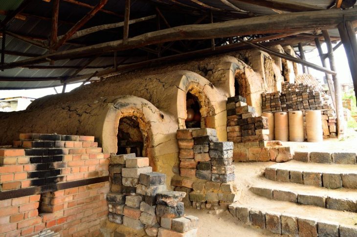 信楽焼の登り窯の様子