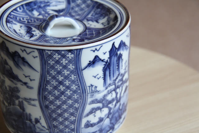 茶道具「水指」を高く売るには？高額査定が期待できる作家・種類と売却のポイント