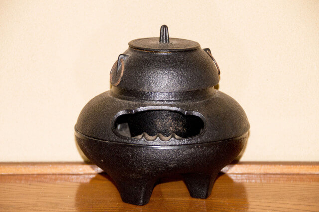 茶釜買取の相場は？有名作家や高価買取のポイントを徹底解説