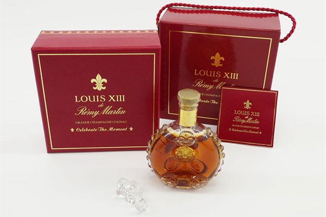 ブランデー「レミーマルタン」の値段は？人気ラインナップの特徴や買取