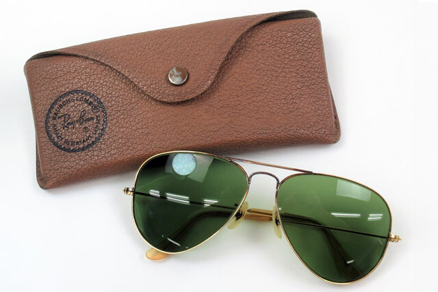 レイバンなど人気ブランドのサングラス買取相場