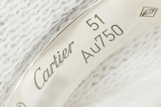 カルティエLOVEリングの定価はいくら？主要モデルやダイヤ入りリングの種類も解説