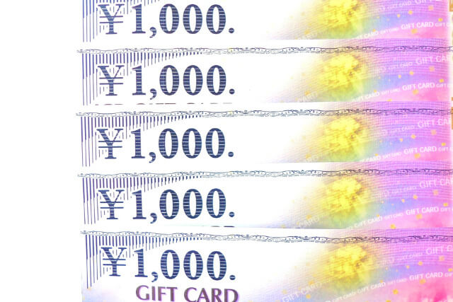 JCBギフトカード買取でオススメの方法は?種類別の換金率を一覧で紹介