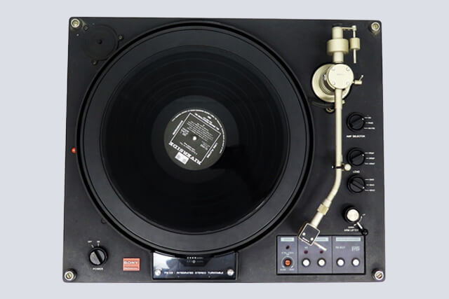 名機「SONY PS-X9」｜レコードプレーヤーの駆動方式による価値の違い
