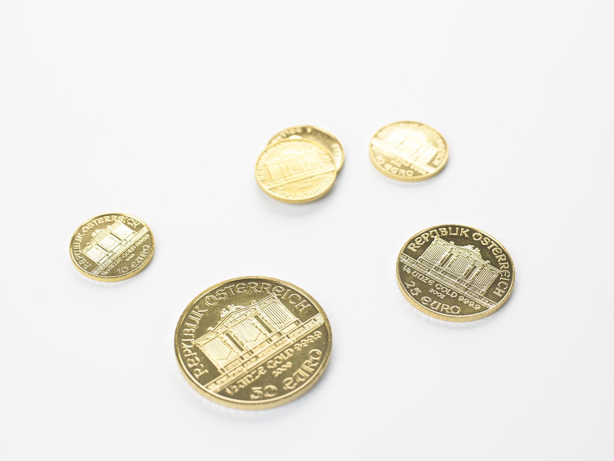 金貨の値段を左右する4つの要素とは？種類別の価値や計算方法も解説