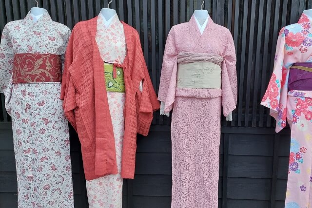 着物の裄丈とは?正しい測り方・適正サイズ・短いときの直し方