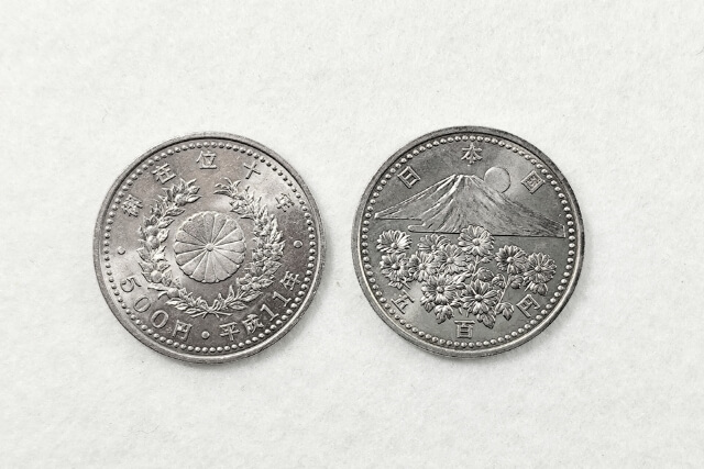 500円記念硬貨の買取価格はいくら?全76図柄の種類と価値