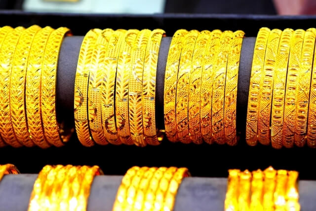 金の売却に税金はかかる?譲渡所得の計算方法と確定申告の判断基準を解説