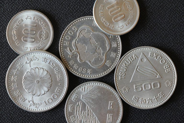 500円記念硬貨の買取相場は？価値の高い種類や高く売るコツを解説