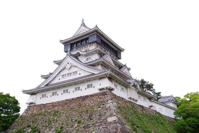 小倉織の買取で価値を見るポイントとは?歴史・特徴と築城則子の作品を解説