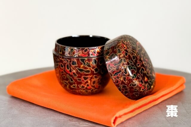 茶入の買取で価値を見るポイントとは?種類・窯・代表作家を紹介