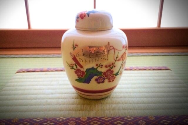 茶入の買取で価値を見るポイントとは？種類・窯・代表作家を紹介