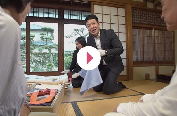 動画を見る