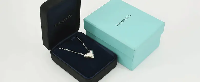 ティファニーの宝石の画像