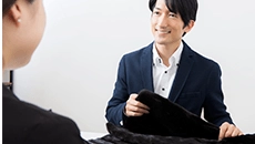 査定士が毛皮の価値をしっかりとお伝えします