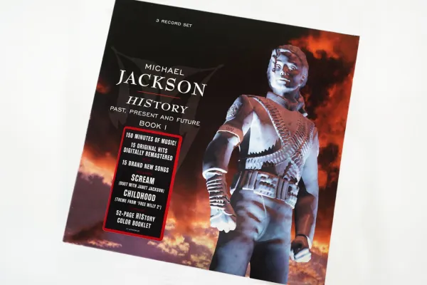 Michael Jackson - HIStory - Past, Present And Future - Book I