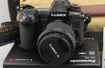 ミラーレス一眼カメラ LUMIX DC-G9