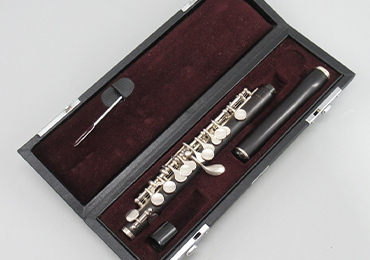 ピッコロ YAMAHA 62 ケース付き