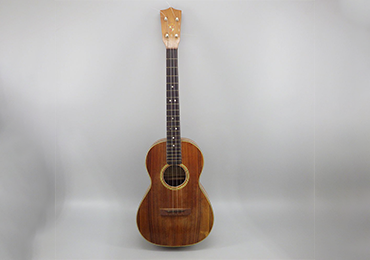 ウクレレ LUNA バリトンウクレレ 8000 日本製