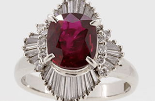 ルビー ダイヤモンド取り巻きリング