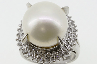 パール ダイヤモンド取り巻きリング