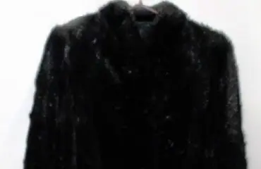 毛皮コート ブラック黒系 レディース