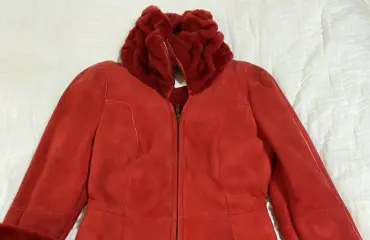 サルバトーレフェラガモ ムートンコート