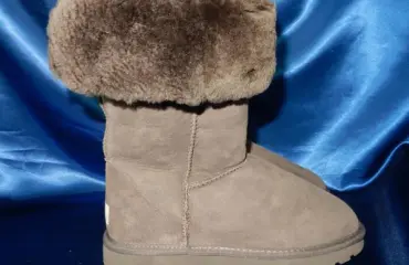 UGG australia クラシック ムートンブーツ