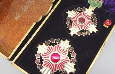 勲一等旭日桐花大綬章