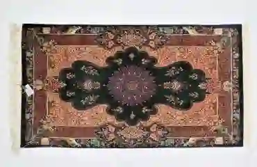 クム産 ジャムシーディ工房 約96×55cm シルク 玄関マット/タペストリー