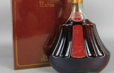ヘネシー エクストラ グリーンボトル 700ml